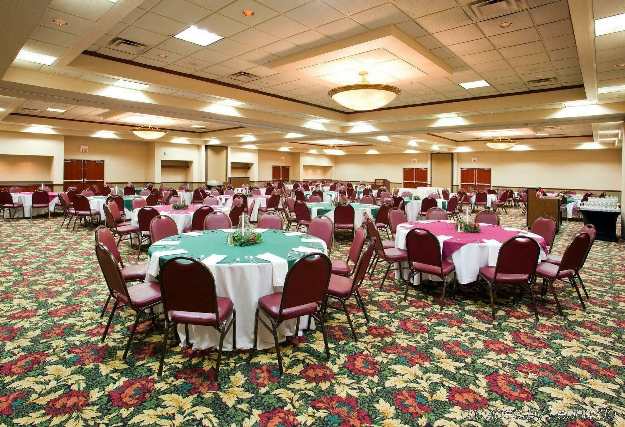 Holiday Inn Dayton/Fairborn I-675 By Ihg Ngoại thất bức ảnh