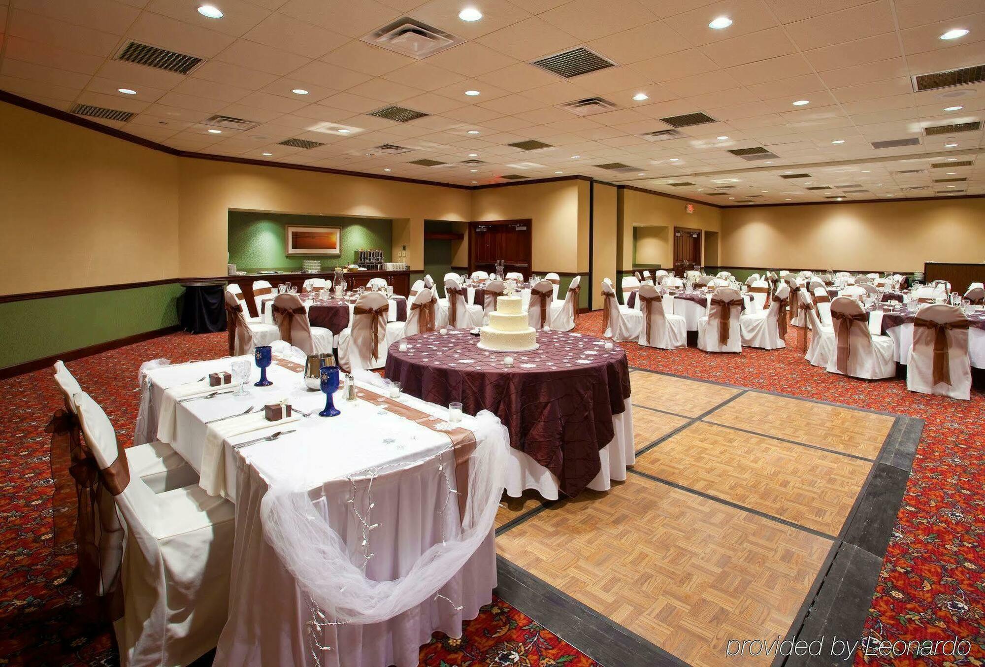 Holiday Inn Dayton/Fairborn I-675 By Ihg Ngoại thất bức ảnh